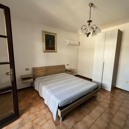 Apartamento Lu' Gonnesa Exterior foto